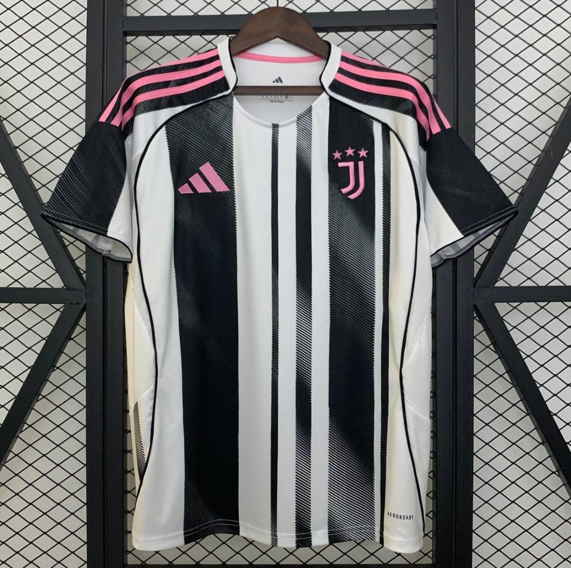 Juventus Home Kit 25/26