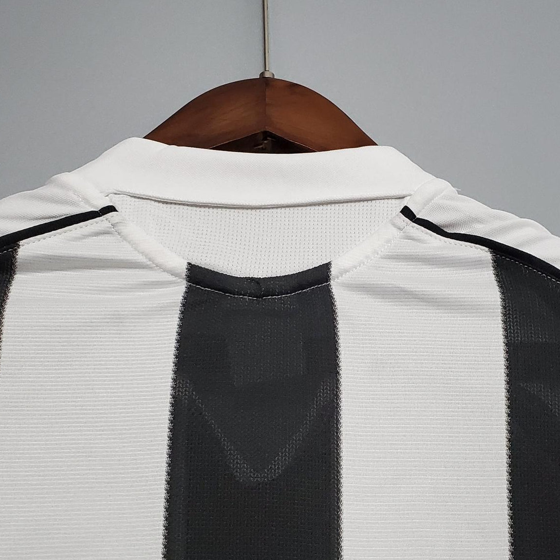 Newcastle United Home Kit 2005/06