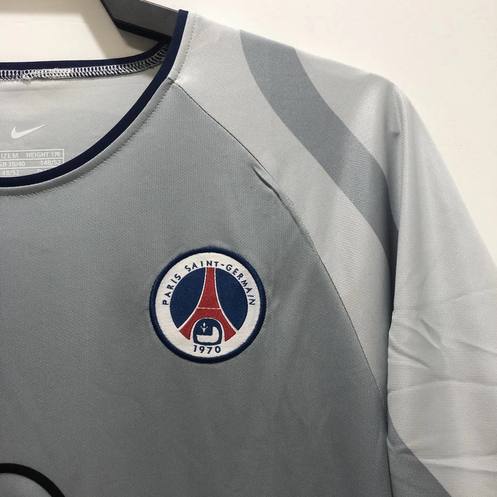 PSG Away Kit 2001/02