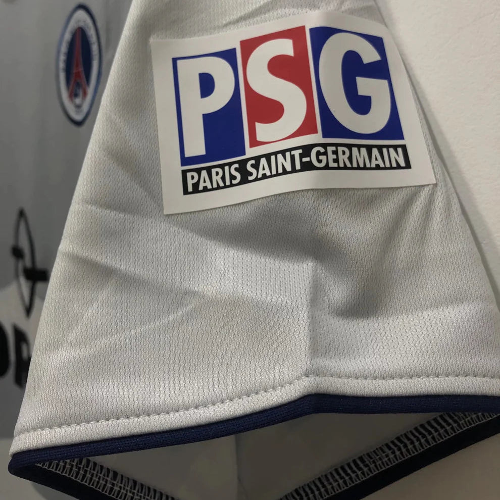 PSG Away Kit 2001/02