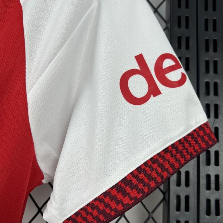 2026/27 Arsenal Home Jersey Front View Sleeve