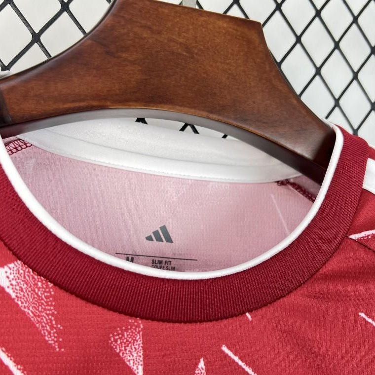 2026/27 Liverpool Home Jersey Front View Collar