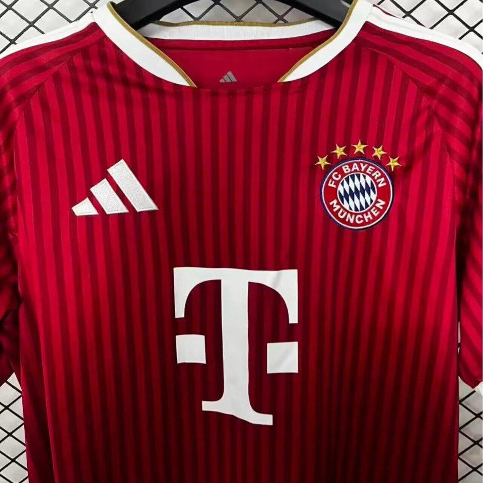 26/27 Bayern Munich Home Jersey Front View Crest Details