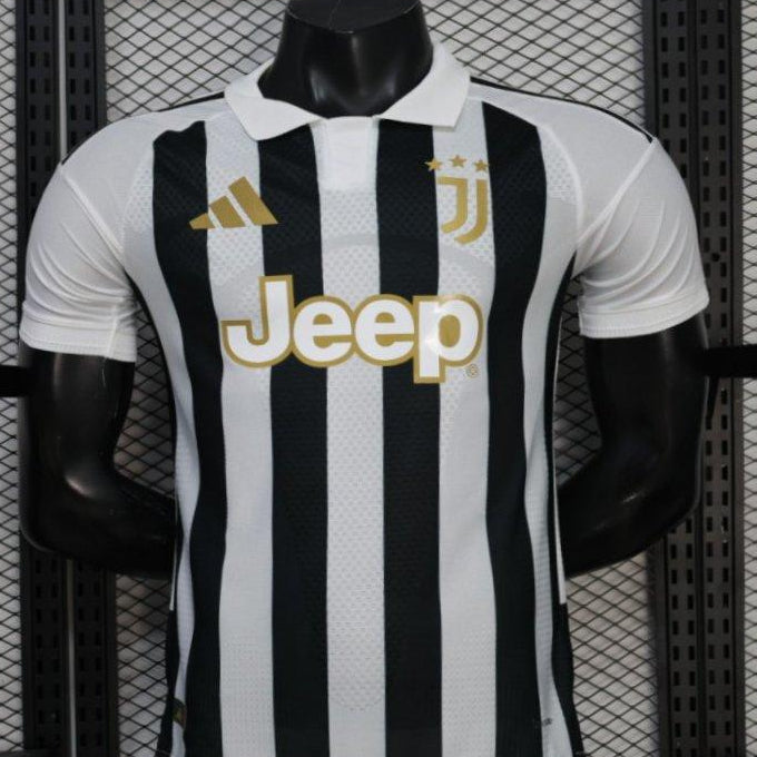 26/27 Juventus Home Jersey Front View Player