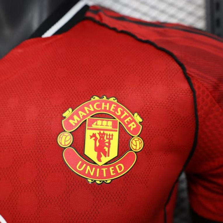 Manchester United Home Kit 25/26