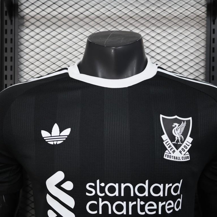 Liverpool FC Third GoalkeeperJersey  2025/26