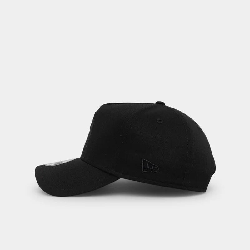 Canterbury-Bankstown Bulldogs 'Black On Black' 9FORTY A-Frame Snapback