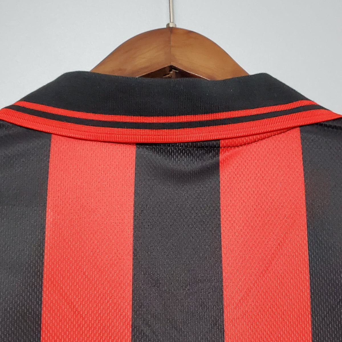 AC Milan 1996/97 Home Retro Jersey back view collar