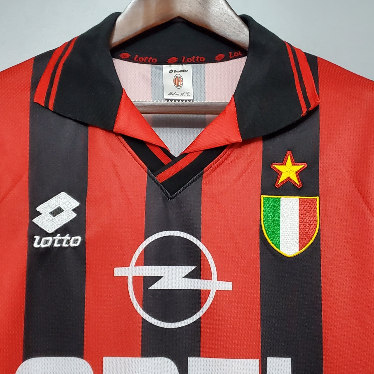 AC Milan 1996/97 Home Retro Jersey front view details