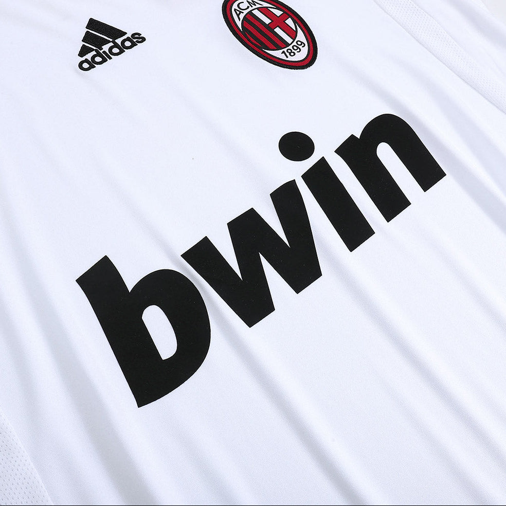 AC Milan Away Jersey 2009/10 chest and club crest detail