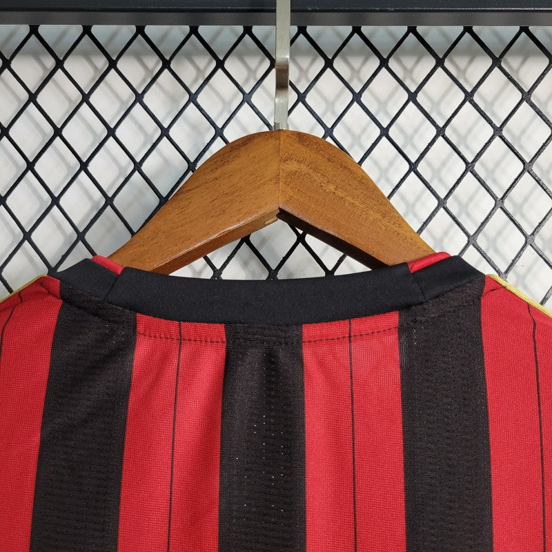 AC Milan Home Jersey 2013/14 back collar and stripe detail