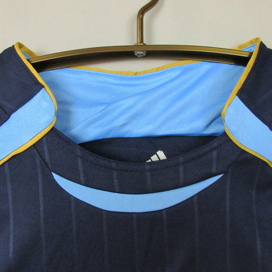 Argentina Away Jersey 2006 back collar detail in navy and sky blue