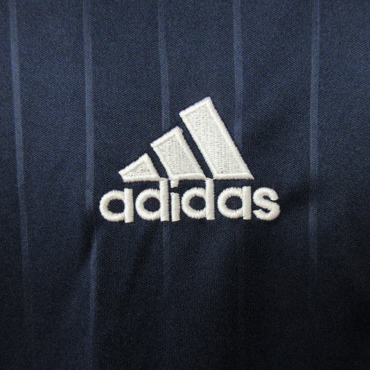 Argentina Away Jersey 2006 logo close-up on navy pinstripe design