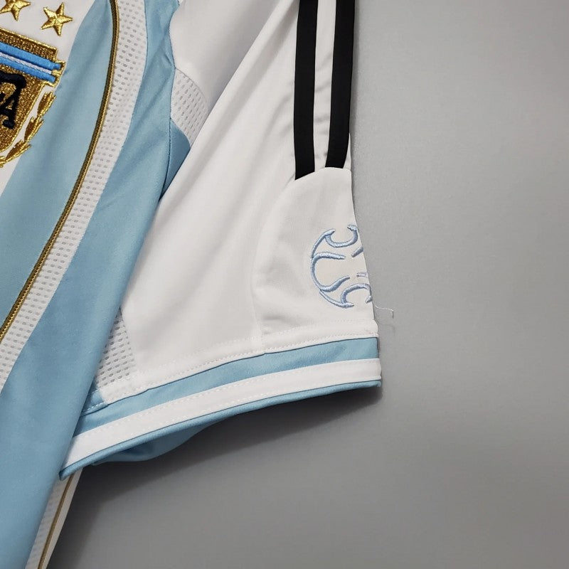 Argentina Home Jersey 2006 sleeve and stripe detail
