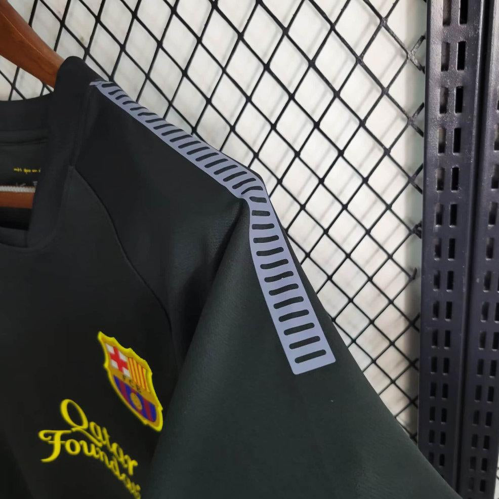 Barcelona 2011/12 black away retro jersey Nike logo detail
