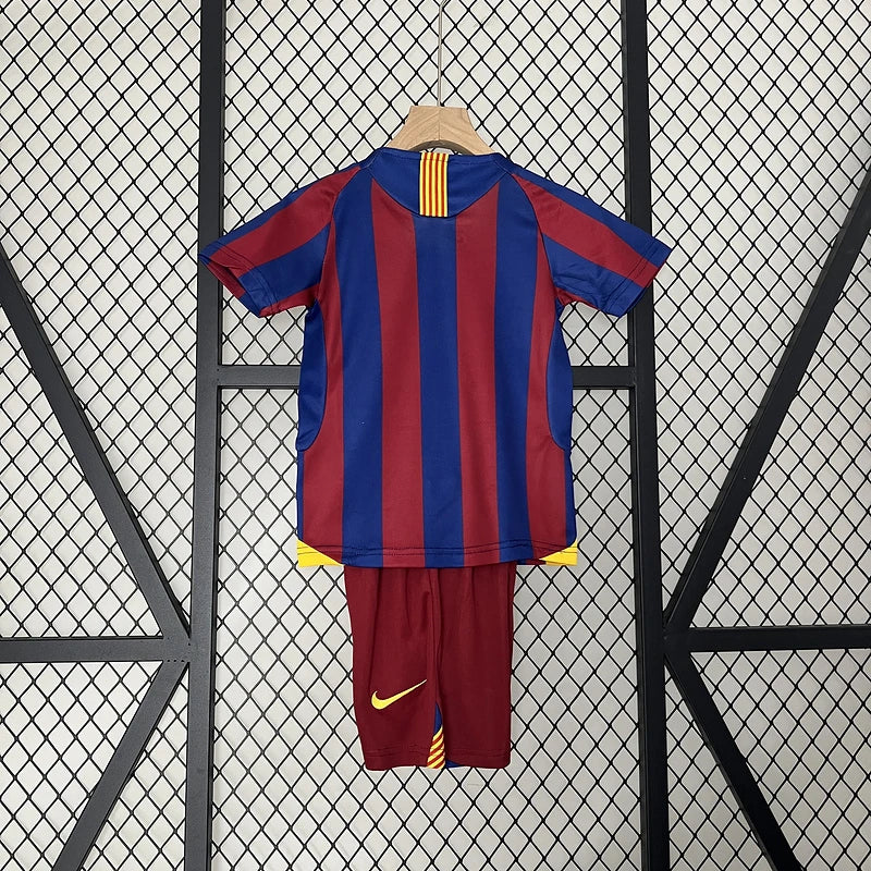 Barcelona Home Jersey 2005/06 Kids Set back view with blue and deep red vertical stripes, Catalan neckline detail and matching shorts