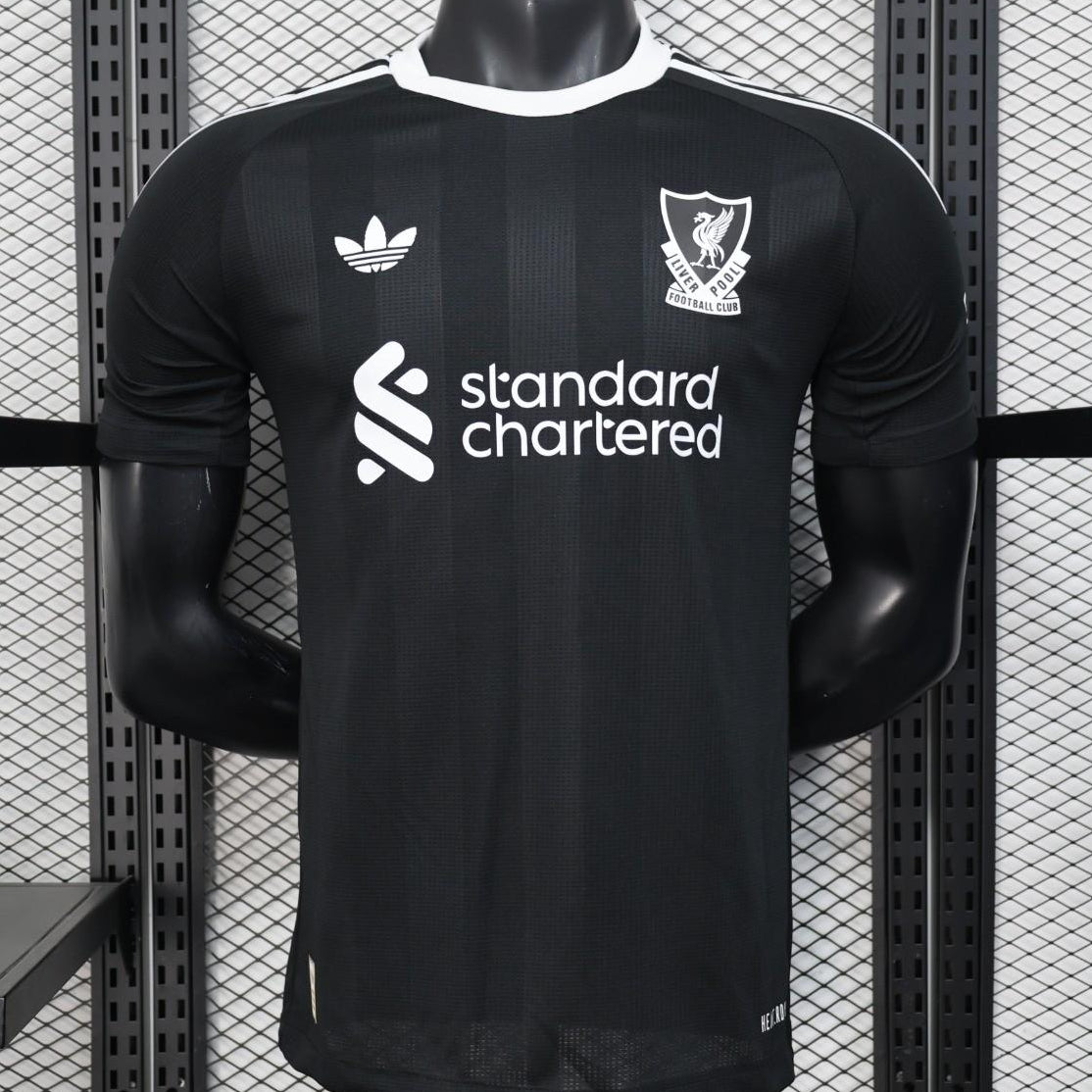 Liverpool FC Third GoalkeeperJersey  2025/26