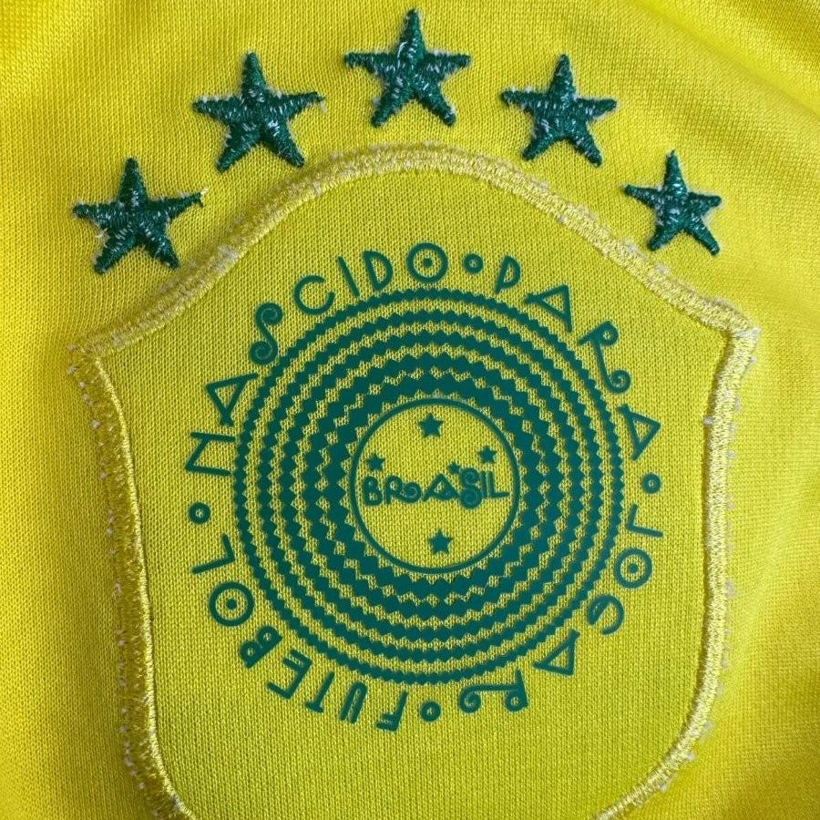 Brazil 2014 home jersey CBF badge close up
