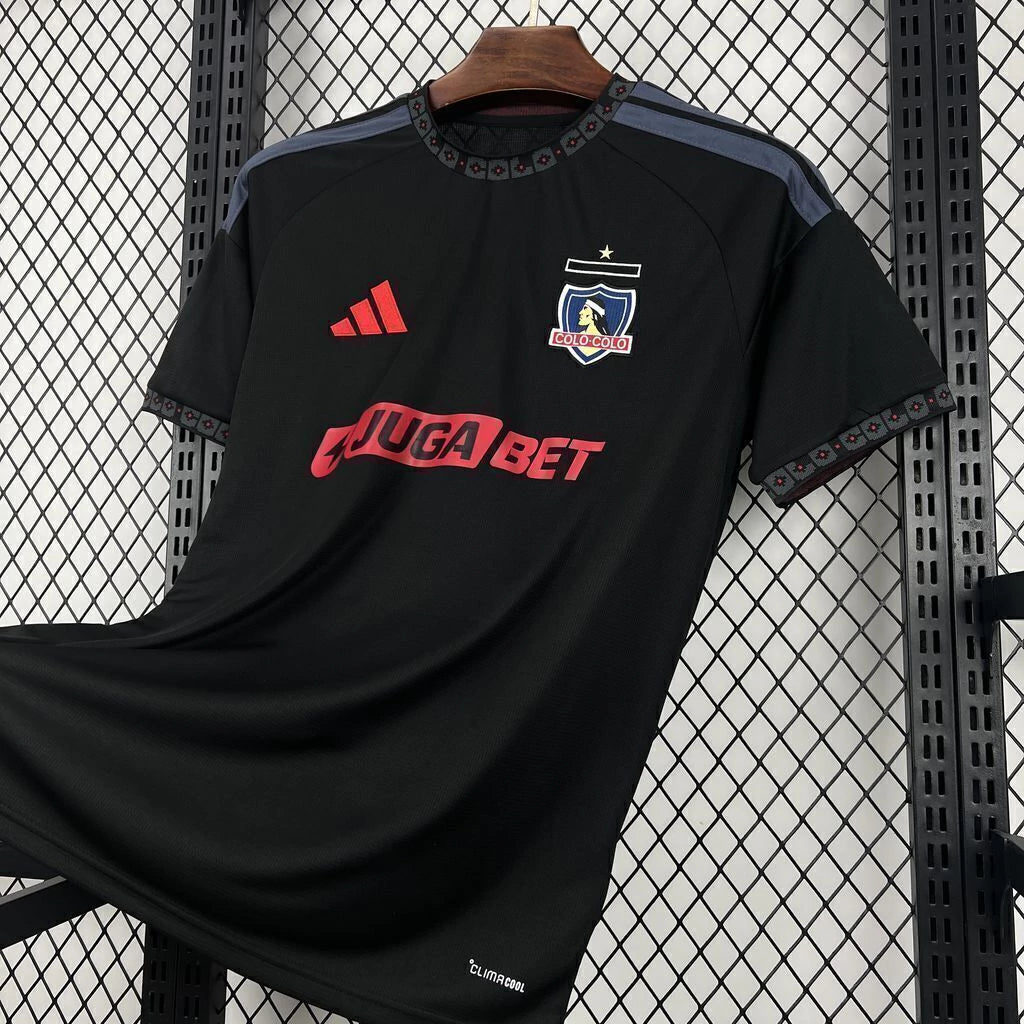 Colo-Colo Away Jersey 2026/27 angled front view with JugaBet sponsor