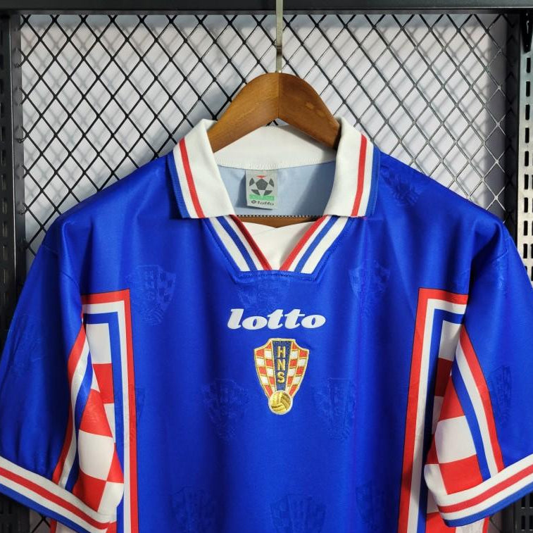 Croatia national team crest detail 1998 jersey
