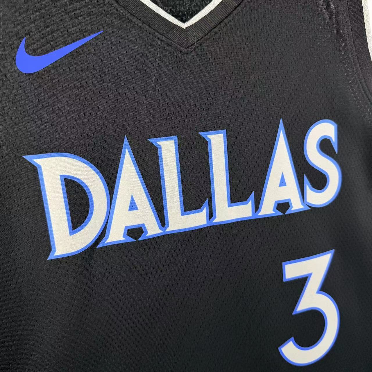 Dallas Mavericks City Edition Anthony Davis jersey black and blue number 3 front view