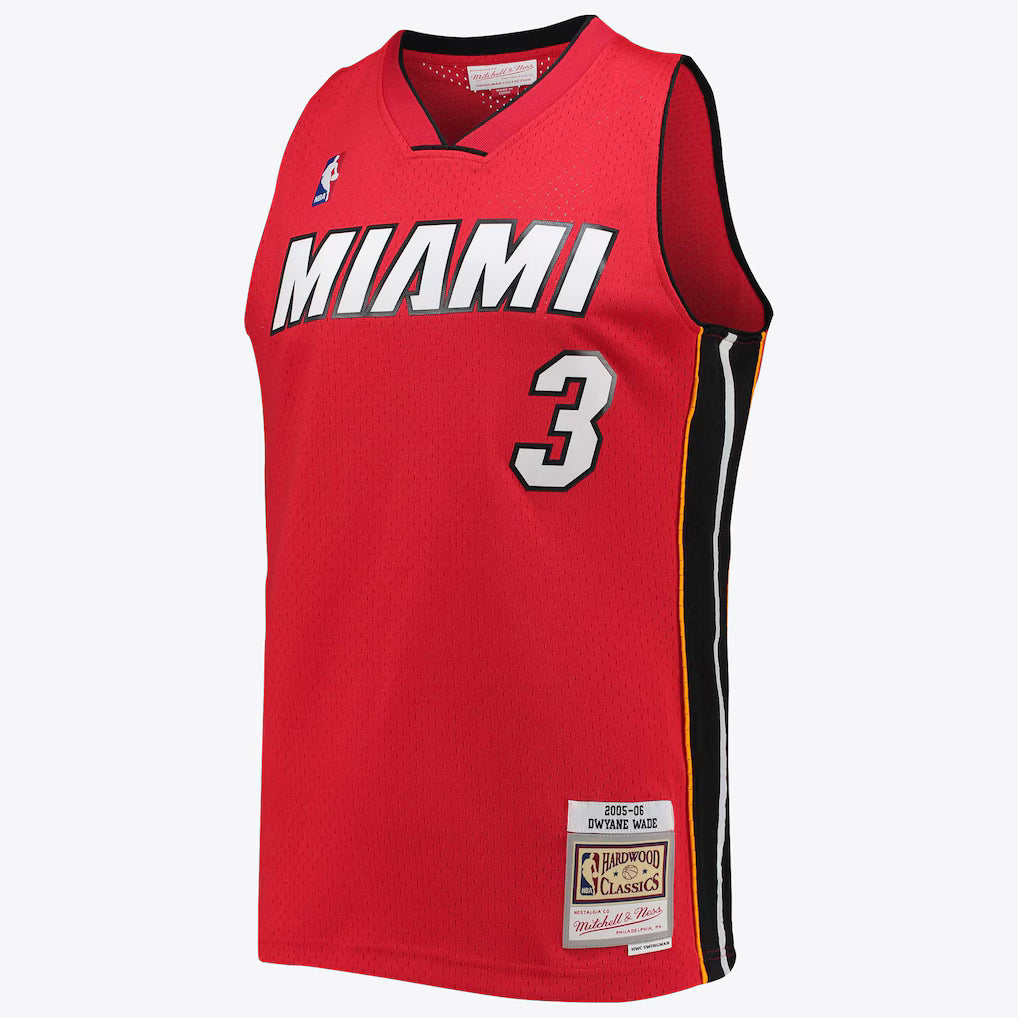 Dwyane Wade Miami Heat 2005 Swingman Jersey front view