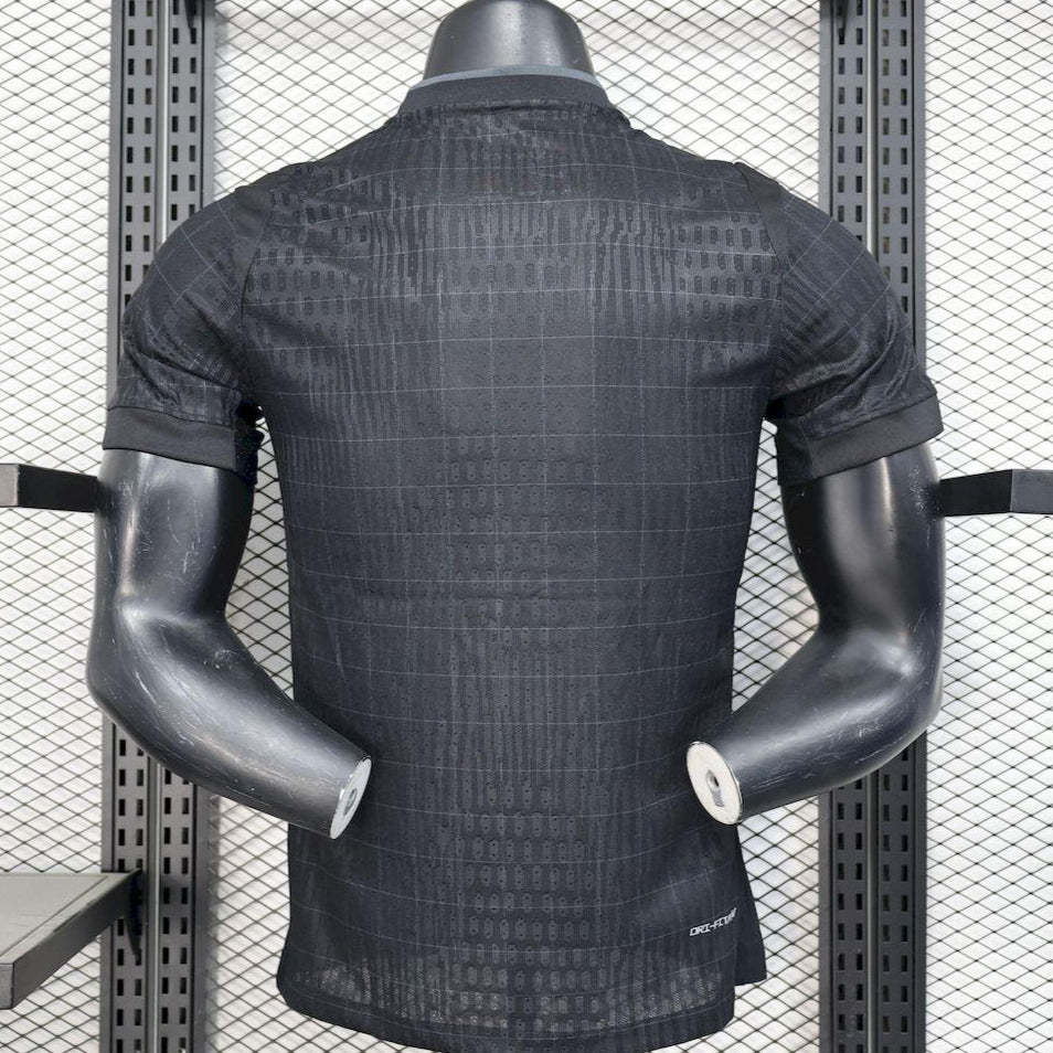 Tottenham Hotspurs Away Kit 25/26