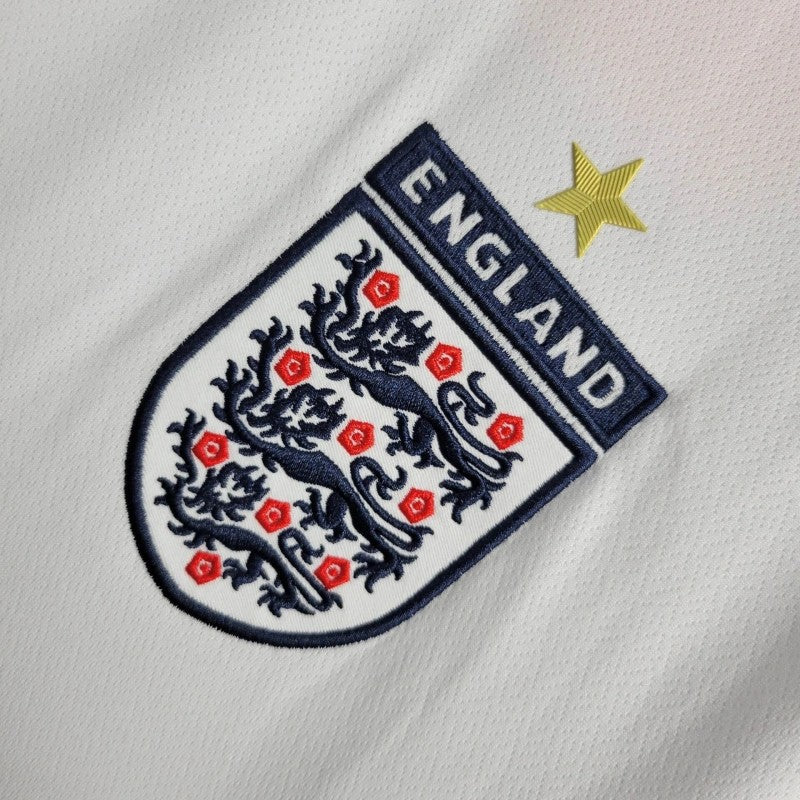 England Home Jersey 2006 lower hem detail