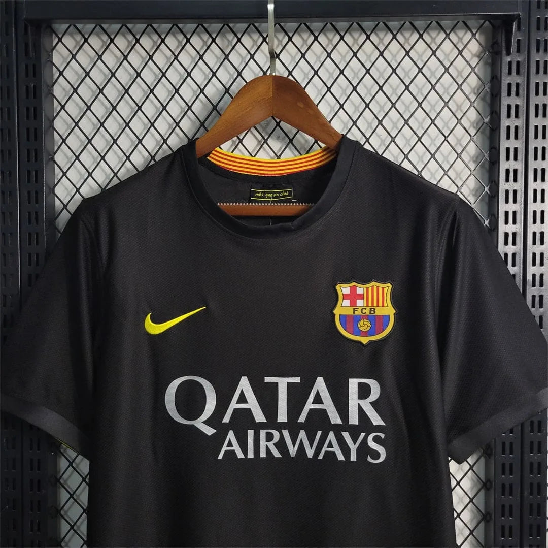 FC Barcelona crest detail on 2013/14 Away Jersey