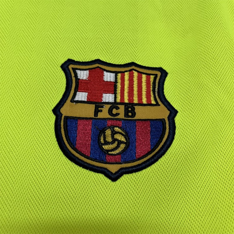 FC Barcelona crest close-up on 2005/06 away jersey