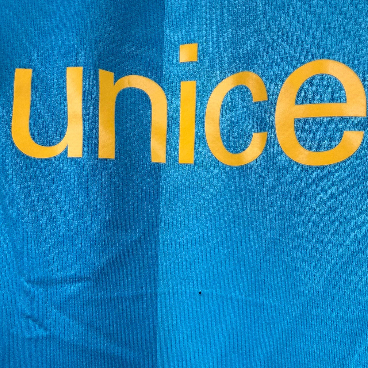 FC Barcelona Away Jersey 2007/08 lower front detail