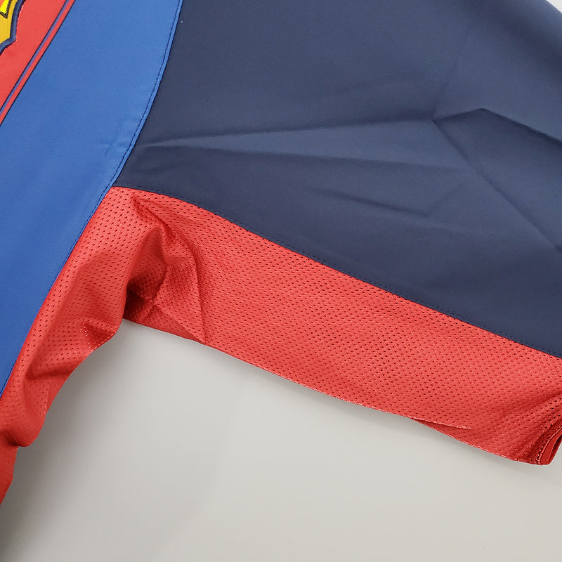 FC Barcelona Home Jersey 2003/04 navy sleeve with red cuff detail