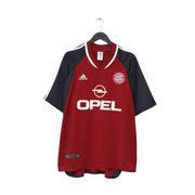 FC Bayern Munich Home Jersey 2001/02 front view in red with dark sleeves, Bayern crest and Opel sponsor