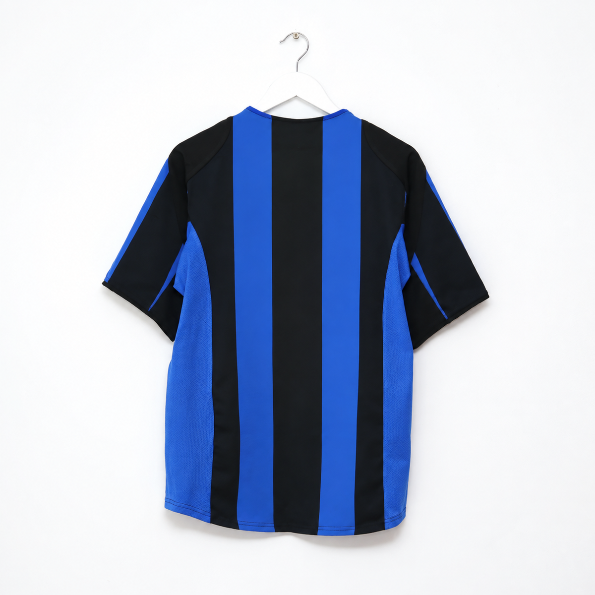 Inter Milan Home Jersey 2004/05 back view with black and blue vertical stripes