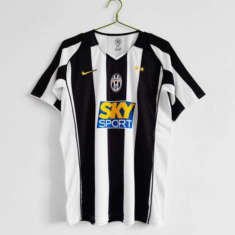 Juventus Home Jersey 2004/05 front view with black and white vertical stripes
