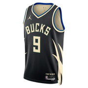 Kel'el Ware Milwaukee Bucks Statement Edition Swingman Jersey front view