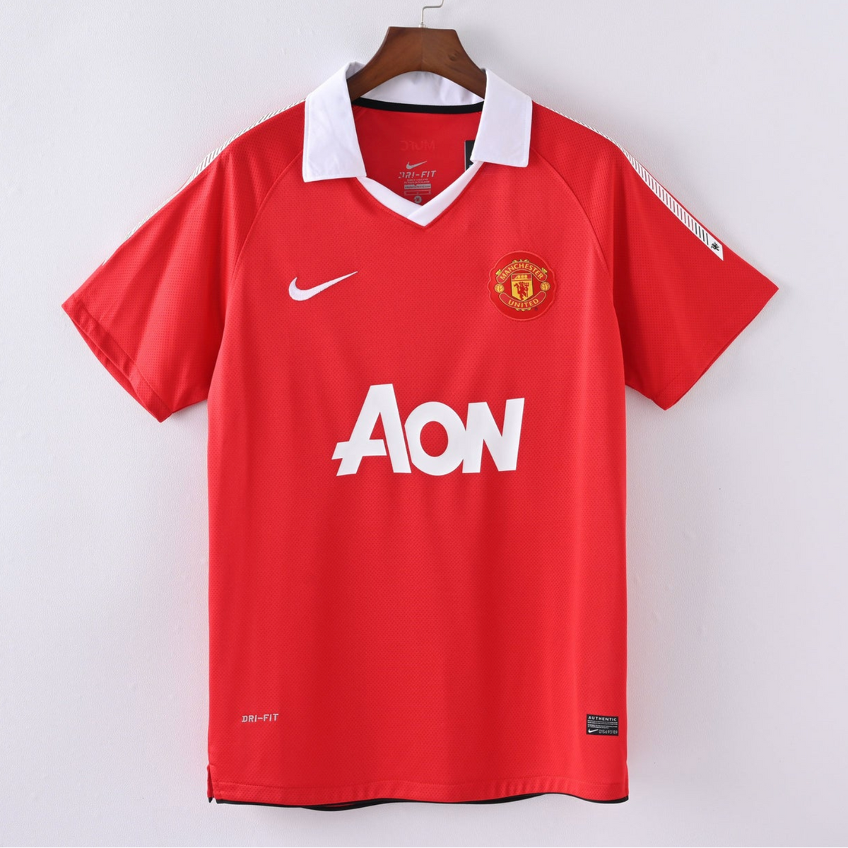 Manchester United Home Jersey 2010/11 front view