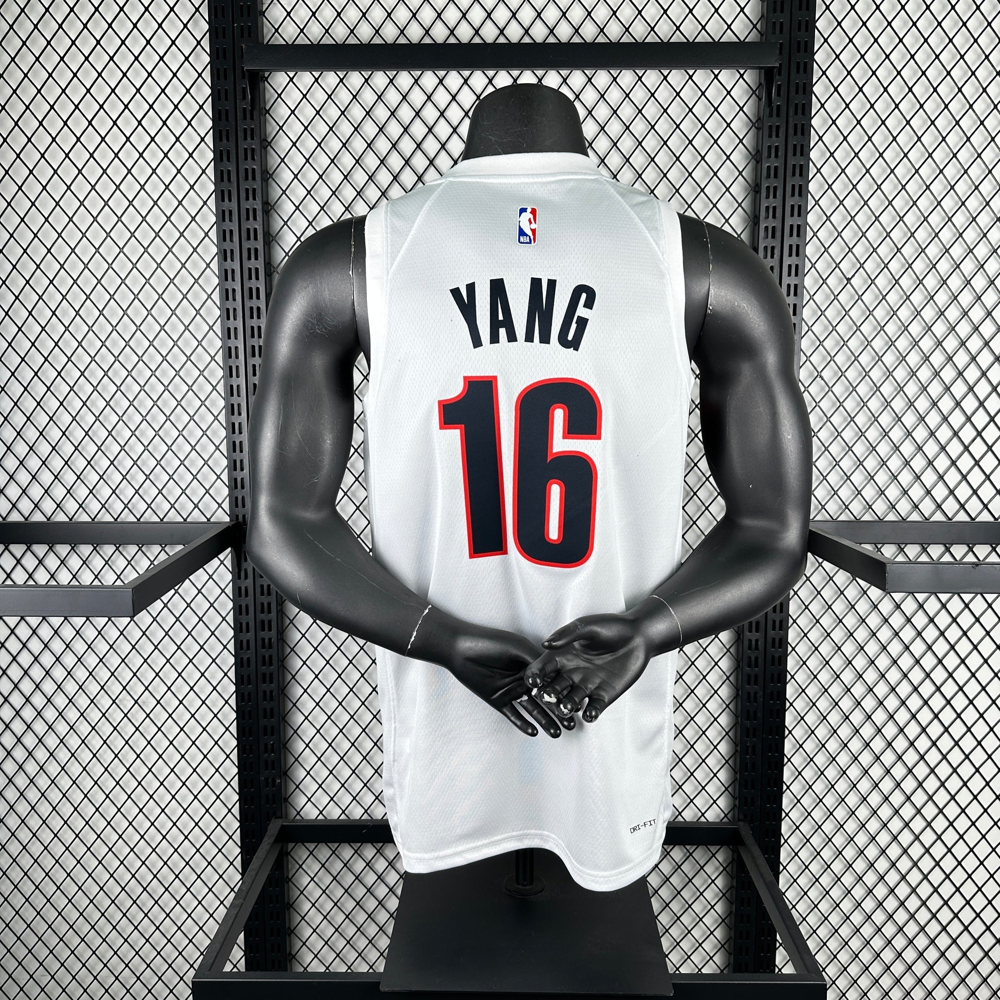 Portland Trail Blazers 2025/26 home white swingman jersey Yang Hansen number 16 front and back view