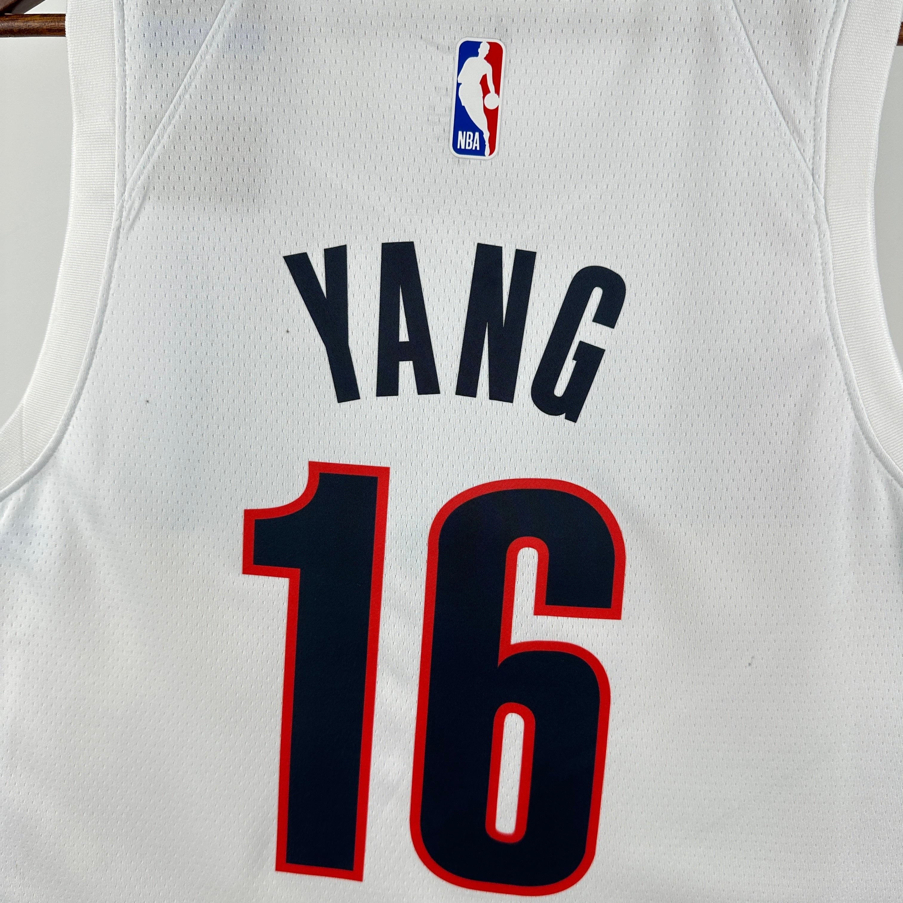 Portland Trail Blazers 2025/26 home white swingman jersey Yang Hansen number 16 front and back view