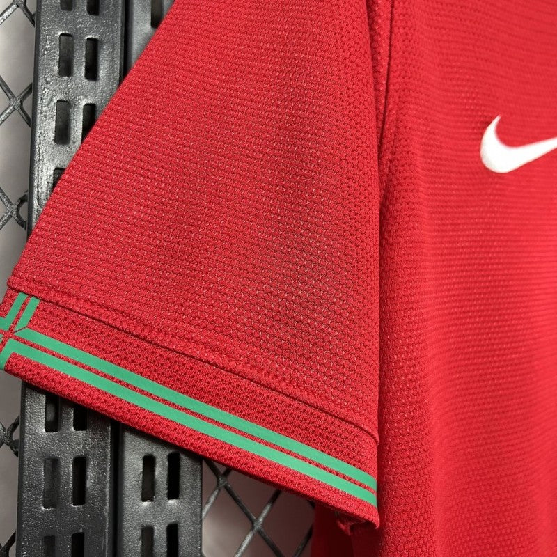 Portugal Home Jersey 2012/13 red sleeve with green trim detail