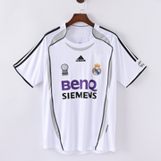 Real Madrid Home Jersey 2006/07 front view in white with black detailing and BenQ Siemens sponsor
