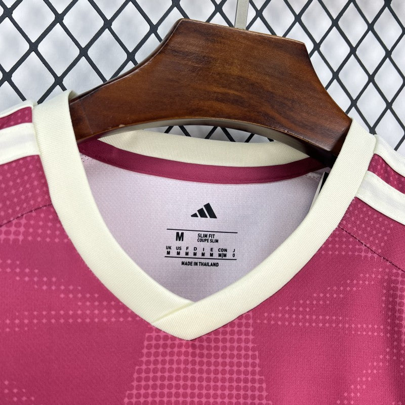 Real Madrid 2026/27 Third Jersey Collar Detail